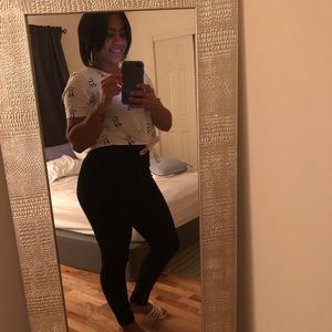 Meet your Posher, Adaluz